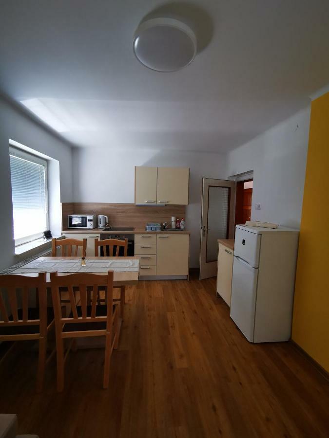 Apartmaji Tomsic Mojstrana Luaran gambar